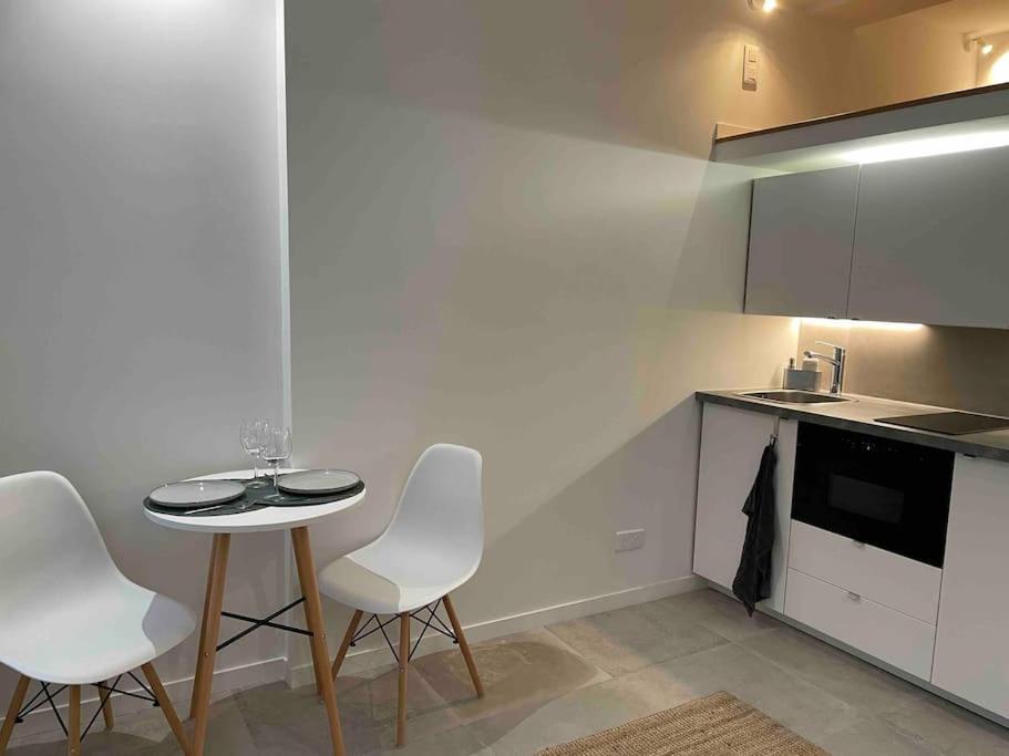 Appartement Cozy In The Heart Of *
